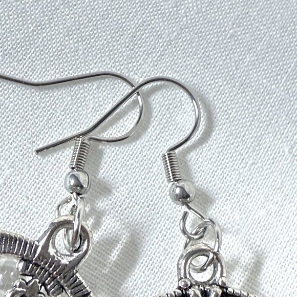 Silver Tone Dangle Earrings Multicolor Shell Discs - Picture 6 of 8